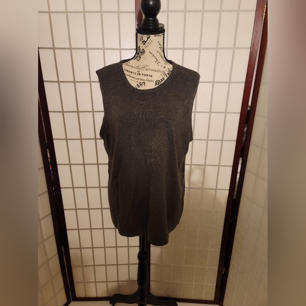Kathie Lee Collection Sweater Vest